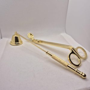 TESOURA E ABAFADOR PARA VELAS KIT TESOURA E ABAFADOR PARA VELAS SEGURANÇA PRESENTE CONJUNTO DE UTENSILIOS PARA VELA CORTADOR E APAGADOR EXTINGUIR (DOURADO)